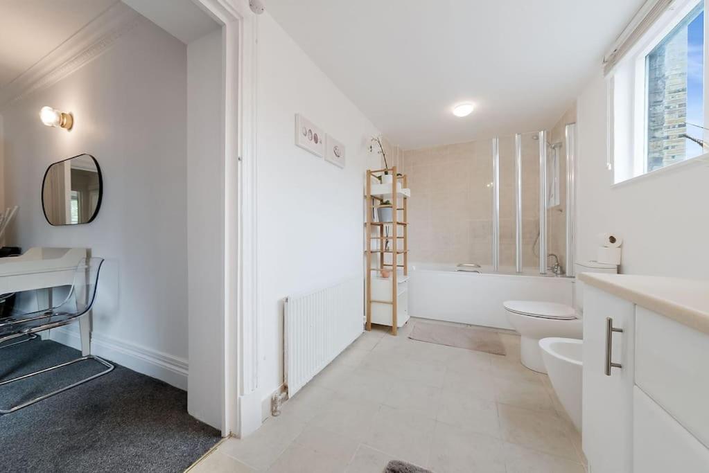 Knightsbridge Two Bed Apartment Londres Exterior foto