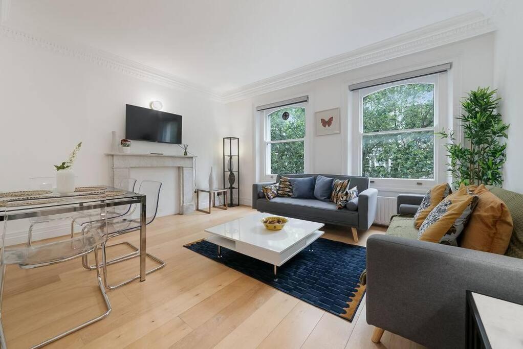 Knightsbridge Two Bed Apartment Londres Exterior foto